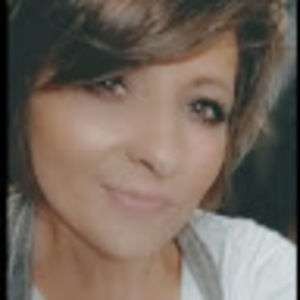 Meet your Posher, Angie